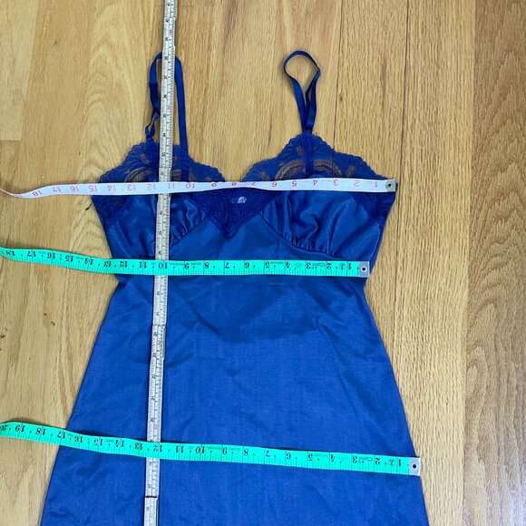 Vintage Dress Slip Midi Length Blue Nylon Lace Trim Cups and Hem Y2K (~XS) - Picture 7 of 7